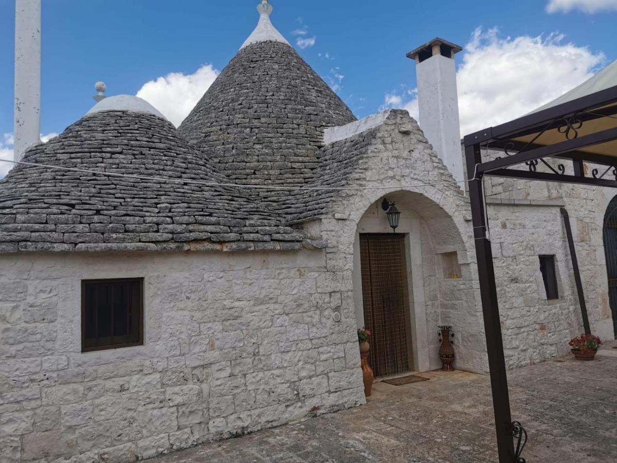 Вилла Dimore E Trulli Dell'Aia Antica Альберобелло Экстерьер фото